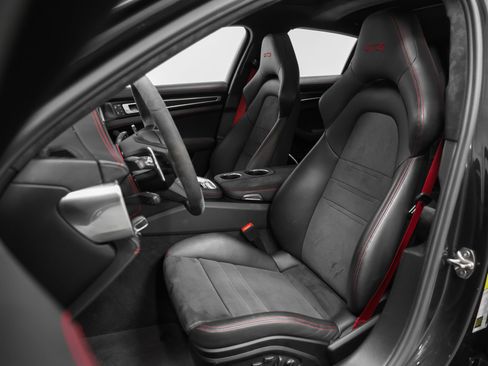 Certified 2023 Porsche Panamera GTS w/ Premium Package AWD/4WD image 5