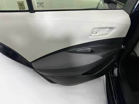 Used 2026 Toyota Corolla LE FWD image 25