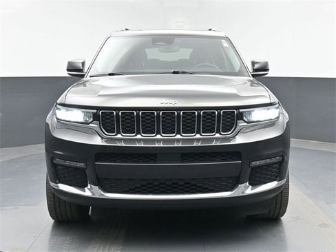 Used 2022 Jeep Grand Cherokee L Limited image 6
