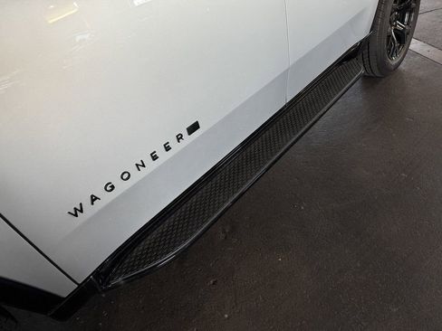 New 2025 Jeep Wagoneer Series II image 11