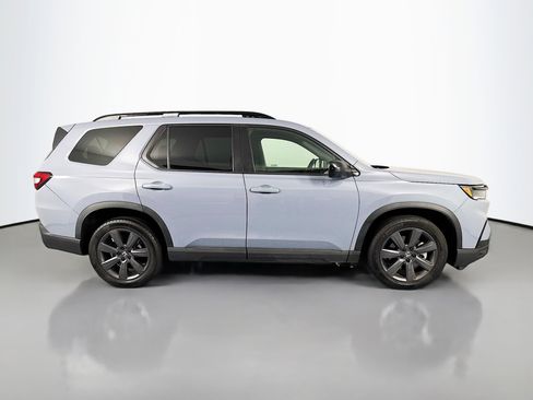 Certified 2023 Honda Pilot Sport image 4