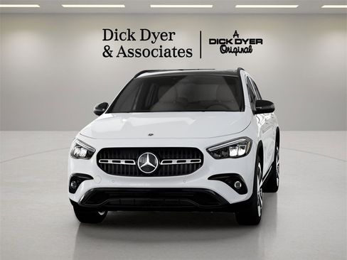 Used 2026 Mercedes-Benz GLA 250 image 32