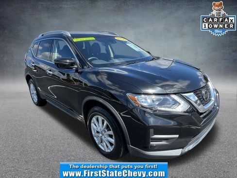 Used 2019 Nissan Rogue S w/ Special Edition Package AWD/4WD image 1