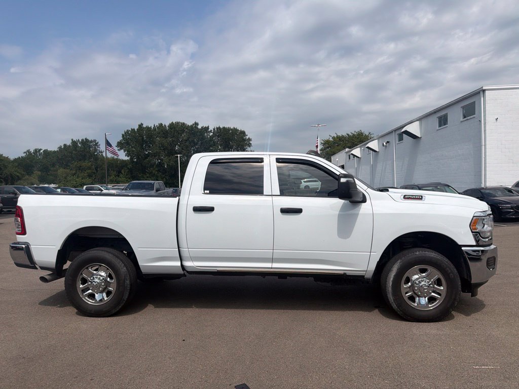 Used 2023 RAM 2500 Tradesman AWD/4WD image 3