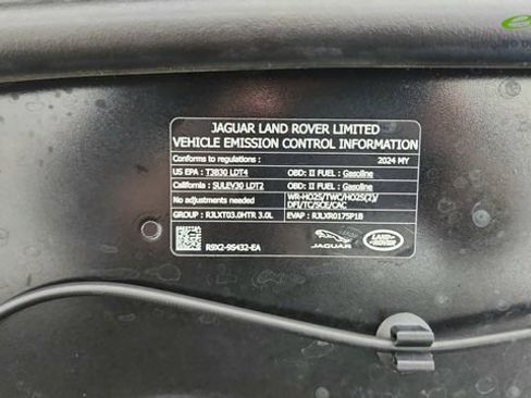 Used 2024 Land Rover Range Rover SE AWD/4WD image 61