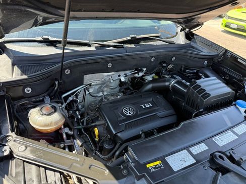 Used 2021 Volkswagen Atlas S image 37