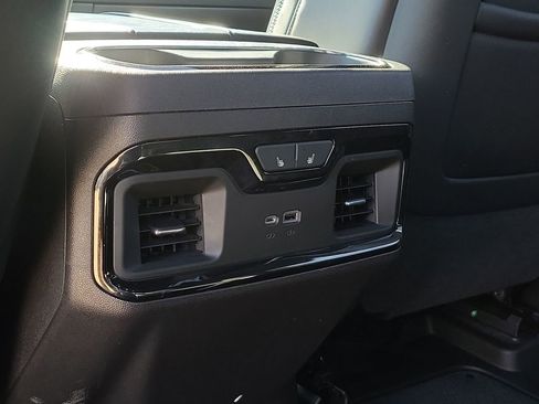 Certified 2024 GMC Sierra 1500 AT4X image 21