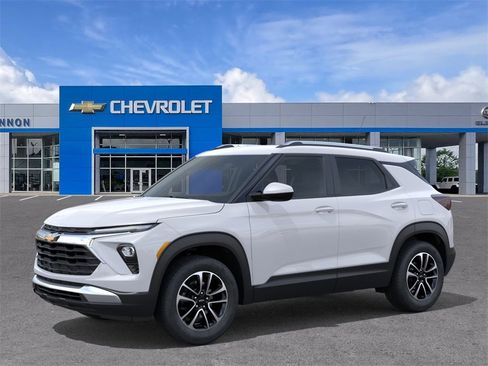 New 2026 Chevrolet TrailBlazer LT w/ Convenience Package image 2