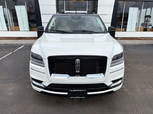 Used 2021 Lincoln Navigator L Black Label w/ Special Edition Package image 9