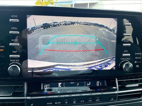 Used 2021 Toyota Sienna XSE w/ XSE Plus Package image 14