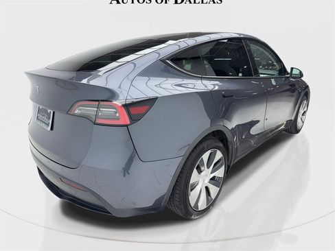Used 2021 Tesla Model Y 2WD image 9