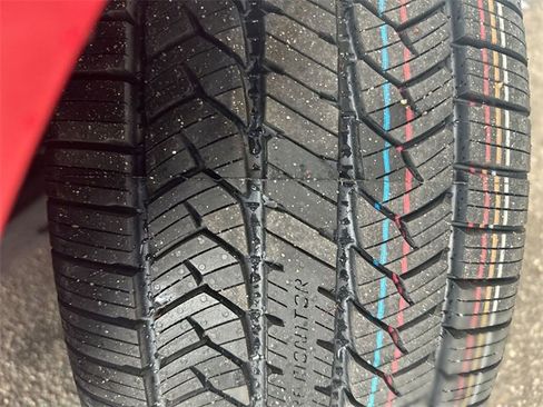 Used 2011 Ford Taurus Limited w/ 301A Rapid Spec Order Code image 11