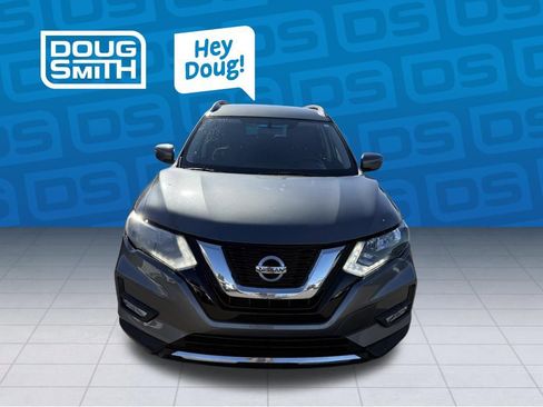 Used 2017 Nissan Rogue SV AWD/4WD image 7