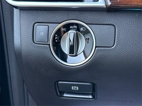 Used 2018 Mercedes-Benz GLS 450 4MATIC image 20