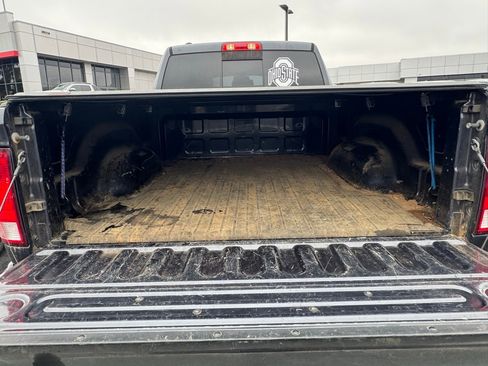 Used 2017 RAM 1500 Classic SLT image 5