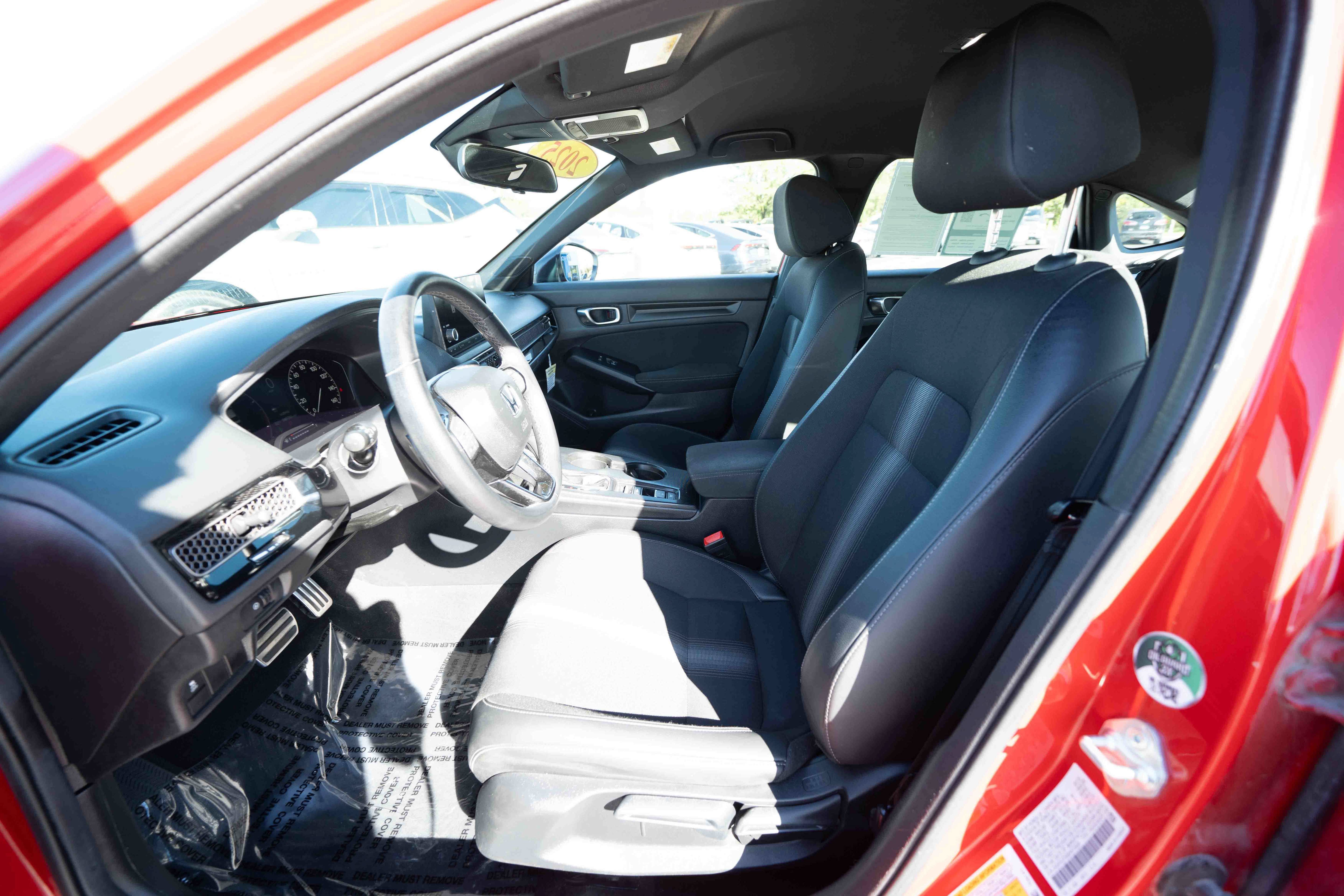 Used 2025 Honda Civic Sport image 9