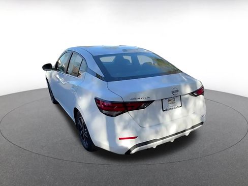 Used 2025 Nissan Sentra SV image 11