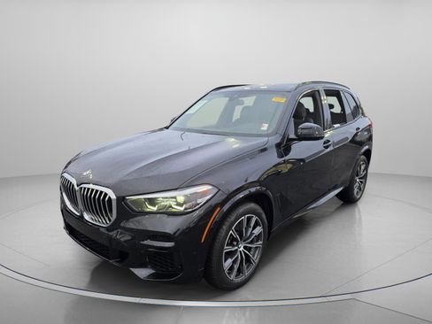 Used 2022 BMW X5 xDrive40i w/ M Sport Package image 27