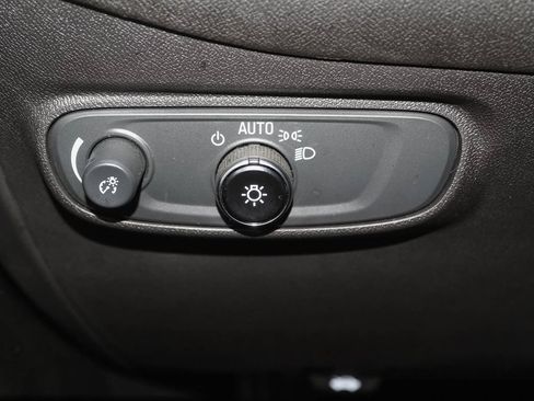 Certified 2023 Chevrolet Equinox LS w/ LS Convenience Package AWD/4WD image 27