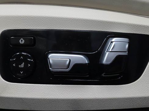 Used 2021 BMW X5 M50i w/ Premium Package AWD/4WD image 31