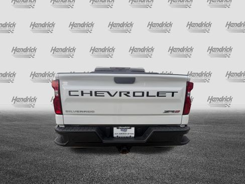 Used 2024 Chevrolet Silverado 1500 ZR2 w/ Technology Package AWD/4WD image 9