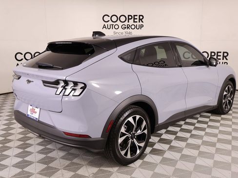 Used 2025 Ford Mustang Mach-E Select w/ Comfort Package Lite image 21