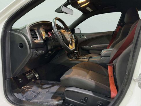 Used 2019 Dodge Charger SRT Hellcat w/ Harman/Kardon Audio Group image 15