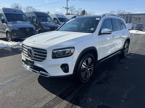 Used 2026 Mercedes-Benz GLB 250 4MATIC image 7