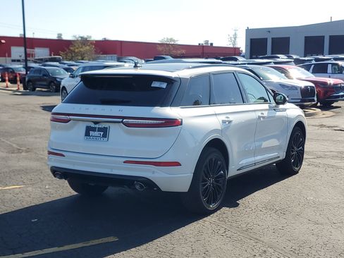 New 2026 Lincoln Corsair Reserve w/ Jet Appearance Package image 4