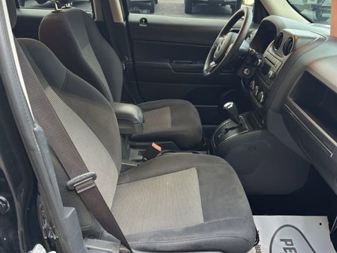 Used 2016 Jeep Patriot Sport w/ Power Value Group image 18