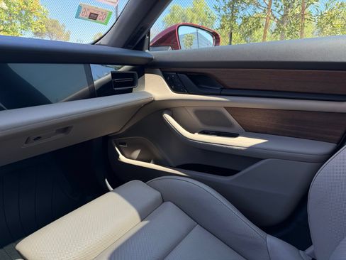 Certified 2022 Porsche Taycan RWD image 23