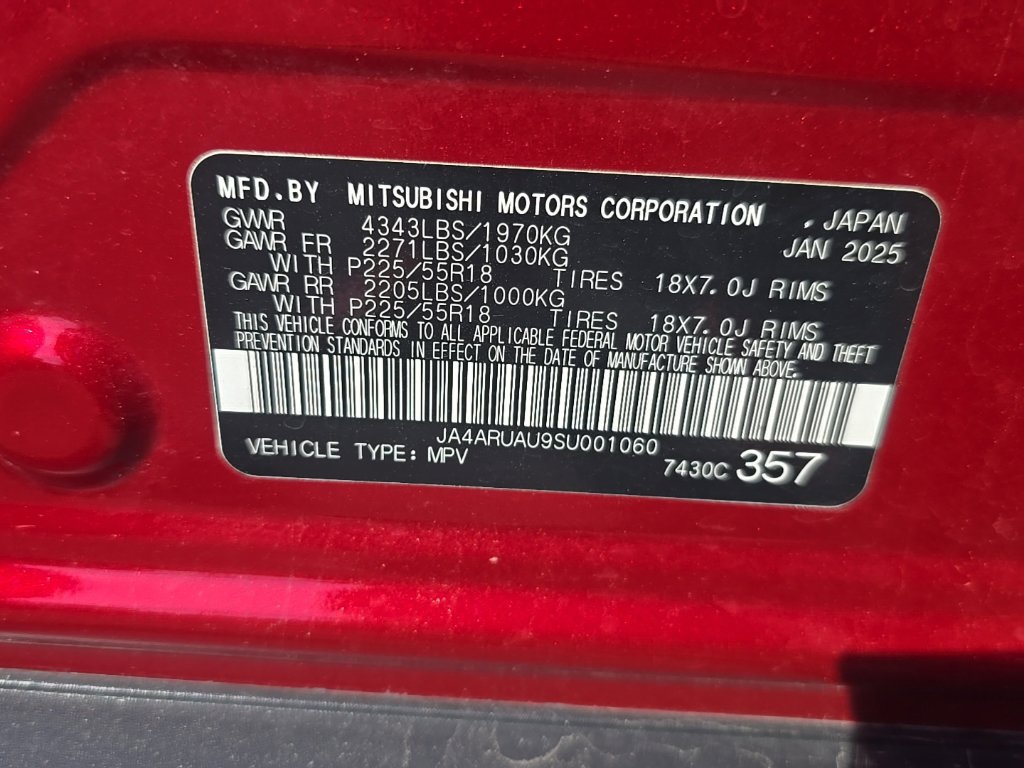 Used 2025 Mitsubishi Outlander Sport SE AWD/4WD image 6