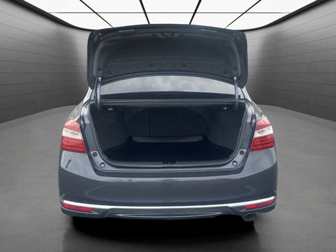 Used 2017 Honda Accord EX-L image 13