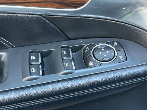 Used 2016 Ford Explorer Limited FWD image 12