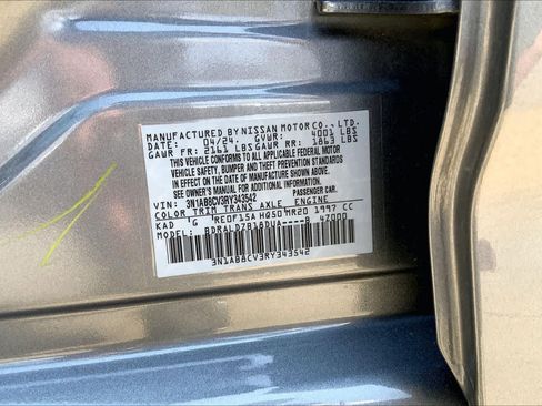 Used 2024 Nissan Sentra SV FWD image 33
