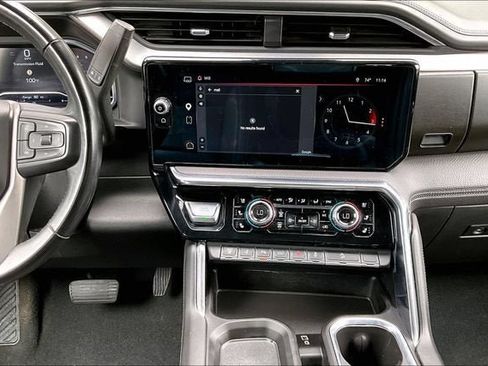 Certified 2025 GMC Sierra 3500 Denali w/ Denali Reserve Package AWD/4WD image 6