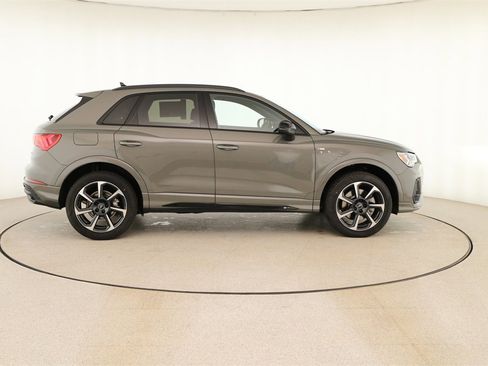 New 2025 Audi Q3 2.0T Premium Plus image 8