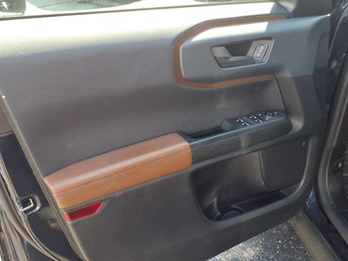 Certified 2021 Ford Bronco Sport Outer Banks AWD/4WD image 9