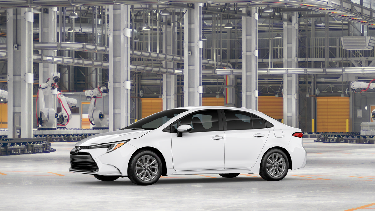 New 2027 Toyota Corolla LE w/ LE Premium Package FWD image 3