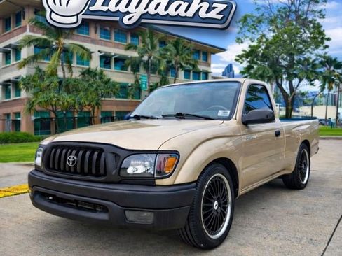 Used 2002 Toyota Tacoma 2WD Regular Cab image 2