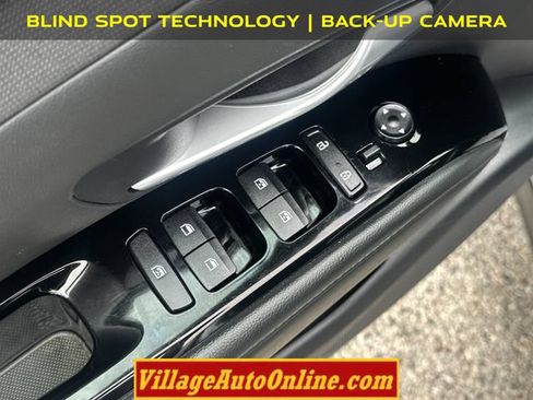 Used 2022 Hyundai Tucson SEL w/ Convenience + Premium Package AWD/4WD image 10