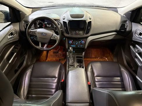 Used 2019 Ford Escape SEL image 10