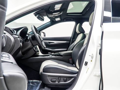 Used 2023 INFINITI QX55 Luxe w/ Cargo Package image 33