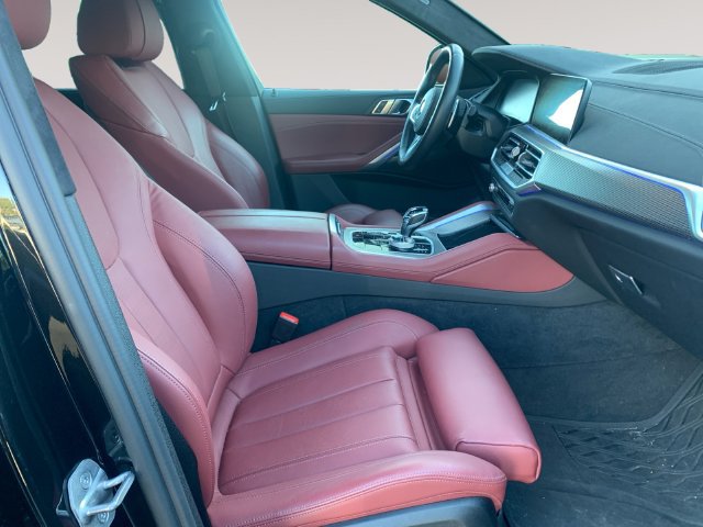 Used 2022 BMW X6 xDrive40i w/ M Sport Package AWD/4WD image 15
