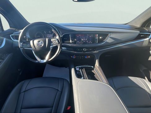 Used 2024 Buick Enclave Essence w/ Sport Touring Edition image 9