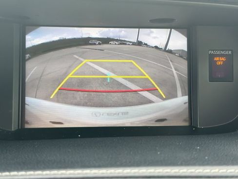 Used 2018 Lexus ES 350 w/ Premier Package FWD image 24
