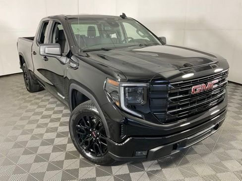 Used 2025 GMC Sierra 1500 Elevation AWD/4WD image 47