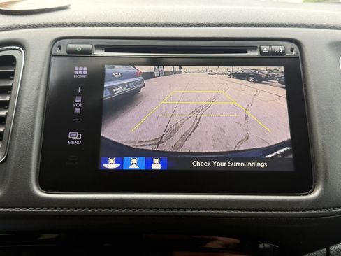 Used 2018 Honda HR-V EX-L image 41