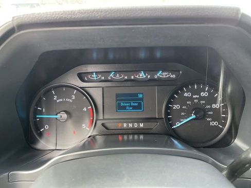 Used 2022 Ford F250 XL w/ Power Equipment Group image 15