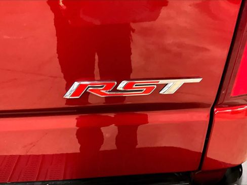 Used 2021 Chevrolet Silverado 1500 RST image 10